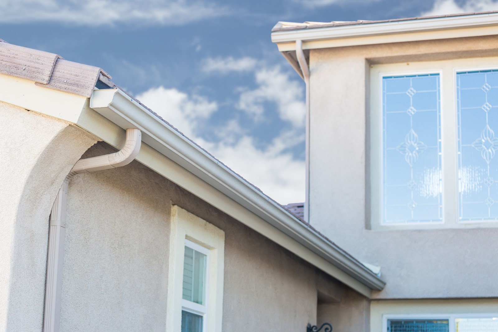Benefits of Seamless Gutter Installation